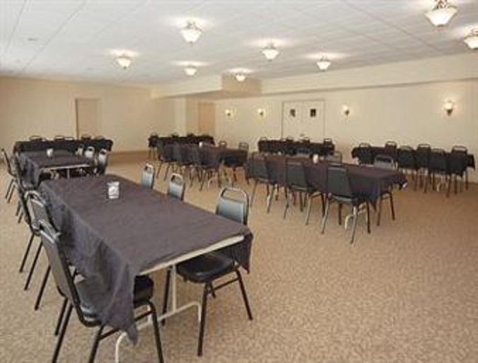 Days Inn By Wyndham Albion Business photo